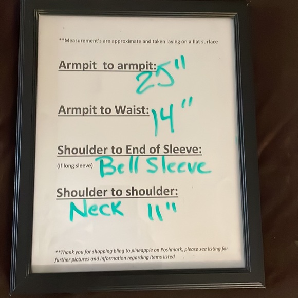 Banana Republic cream bell sleeve gorgeous blouse with amazing lace design XL - Picture 9 of 9